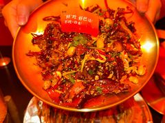 -何师烧烤Pro ·江湖川菜·小龙虾·精酿(太古里旗舰店)