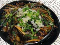 响油鳝糊-老洋房花园饭店(绍兴路店)