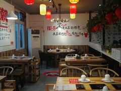 大堂-珍巴奴毛肚牛肉小火锅(四惠店)