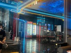 -屋有岛沉浸游戏旗舰店(中山公园店)