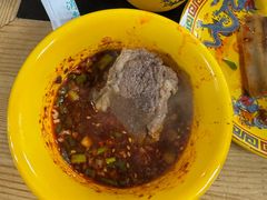 -银同牦牛肉火锅