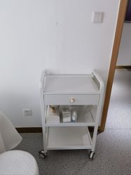-康美贞·痘肌养护管理中心