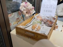 -Dough&Joe团憩(瑞虹天地月亮湾店)