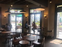 大堂-星巴克(宁波老外滩店)