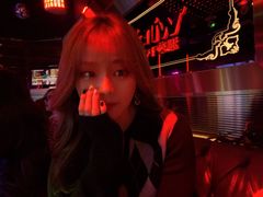 -温莎KTV(珠江路店)