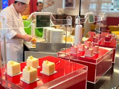 -咖啡苑自助餐厅·中国大饭店