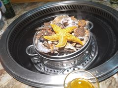 -锅老头海鲜铁锅炖