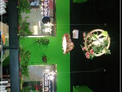 -川渝窈妹纸包鱼·齐齐哈尔烤肉