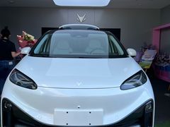 -北汽鹏龙ARCFOX极狐(国贸店)