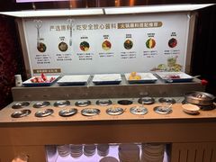 -七欣天香辣蟹火锅(上海银亿滨江店)