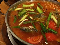 -亮欢寨酸汤鱼(沙冲路店)