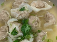虾仁馄炖-南城香(北京南站店)