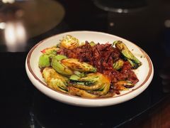 菜梗炒猪肝-菲乐餐厅(三十年经营·湖滨路店)