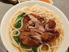 烧鹅濑粉-先记烧鹅王·本地粤菜(福永店)