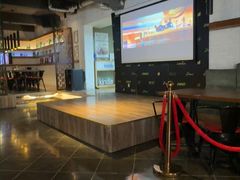 -JINNS锦时 steak&pizza(浸信会礼拜堂旧址店)