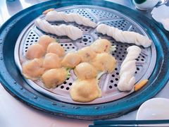 -粘豆包柴火铁锅炖