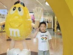 -m豆巧克力世界(上海世茂广场店)