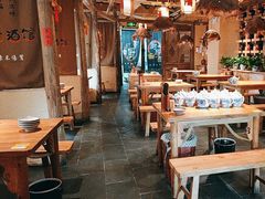 -泥糊破店小酒馆·团建聚餐(南京西路店)