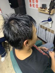 -木格造型美发