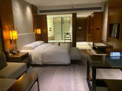 -广州汇华希尔顿逸林酒店