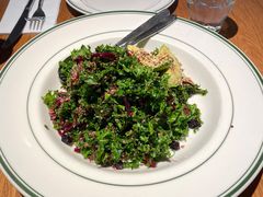 牛油果羽衣甘蓝色拉-La Strada(安福路店)