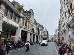 -海口骑楼小吃街