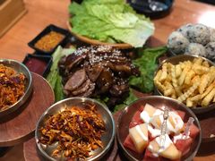 -肥肥虾庄·金牌油焖大虾(杨园滨江时代walk店)