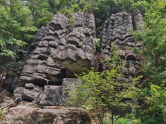 -梭布垭石林景区
