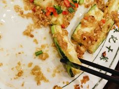 -朱记乳鸽王·非遗石岐乳鸽·全鸽宴(大兴旗舰店)