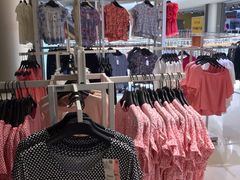 -BIGOFFS 超级折扣(仁恒伊势丹店)