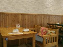 -乌镇那一年小院主题餐厅(甘泉西路店)