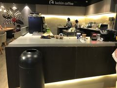 -瑞幸咖啡(新世界中心店)