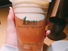 红茶玛奇朵-1点点(龙洞店)