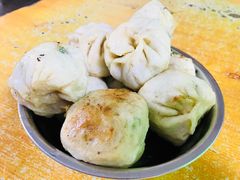 -依云煎包店
