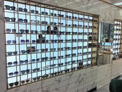 -世纪大明眼镜·蔡司战略授权店(汉街店)