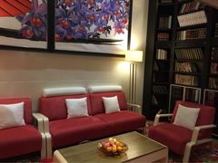 喜鹊愉家(东明路)-喜鹊愉家酒店(郑州曼哈顿博览中心地铁站店)