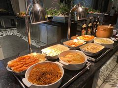 自助取餐区-杭州桐庐康莱德酒店西餐厅-舍