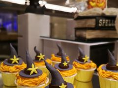 -圣丰索菲特·2 On 988 Café 自助餐厅