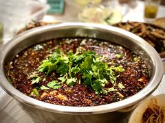 -陈胖子鱼庄(黄辣丁新津店)