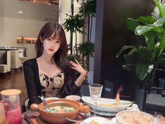 -海派悦庭·海胆烧麦·新融合菜(凯德广场店)