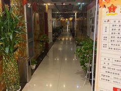 -尊足养生·影院足道·主题spa·采耳(浦江店)