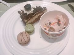 -万达瑞华酒店美食汇自助餐厅(楚河汉街店)