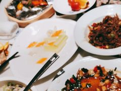 -宁波石浦大饭店(新材料城店)