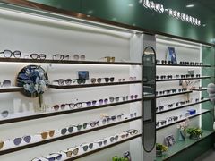 -GOOMI久米眼镜·蔡司·依视路·明月官方授权店(龙德紫金店)
