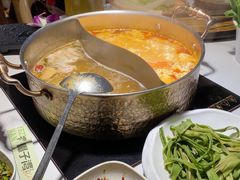 -椰子湾·海南火锅·糟粕醋·椰子鸡(正大广场店)