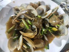 -范饭椰林川湘味海鲜·椰子鸡(三亚湾椰梦长廊店)