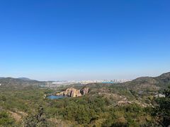 -灵岩山风景区