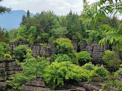 -梭布垭石林景区