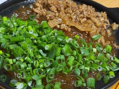 -兔行天下-鸿鹤鲜锅兔(中海国际店)