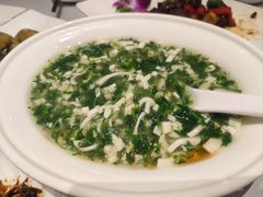 荠菜瑶柱豆腐羹-沈大成(南京东路店)